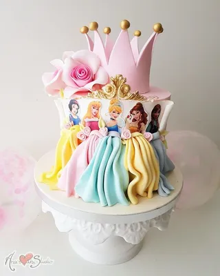 Торт принцессы дисней с фигуркой Ариэль на заказ