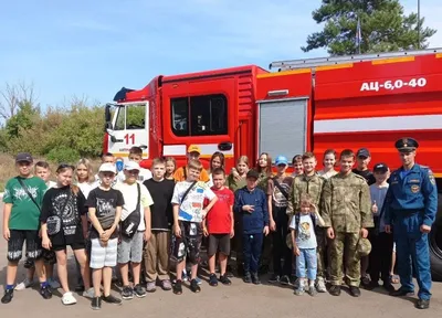 Школьники Артемовского побывали в гостях у пожарных