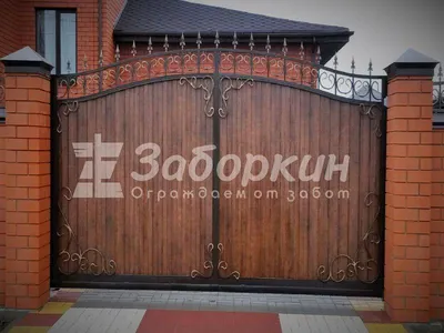 Распашные ворота по низким ценам - купить автоматические распашные ворота с  установкой в Москве - Заборкин