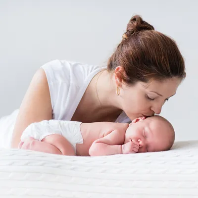 Исследование показало, что у младенцев в утробе матери уже есть  предпочтения в еде / AdMe