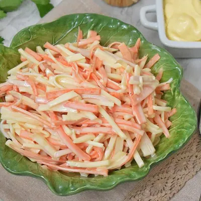 10 праздничных салатов, которые украсят любой стол - Лайфхакер