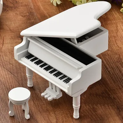 Шкатулка в виде рояля. Можно красиво оформить конфетами или цветами #рояль  #пианино #шкатулка #подарокучителю #подарокмаме #учитель… | Instagram