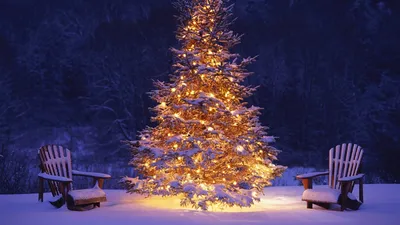 40 Beautiful Christmas Desktop Wallpapers (4K) - Hongkiat