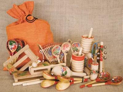Русские народные деревянные музыкальные инструменты - \"Игры и Игрушки\"  №2-2013