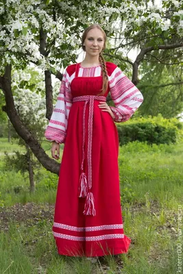 Русский народный костюм (102 фото): национальный костюм русского народа |  Народный костюм, Танцевальные наряды, Красный сарафан