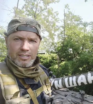 Русский солдат в Perevalne, Крыме Редакционное Изображение - изображение  насчитывающей люди, отряд: 38594050