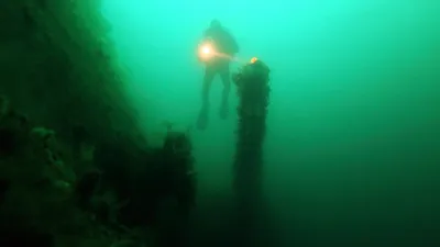 Затонувший траулер «Дальний Восток» обнаружен на 250-метровой глубине //  Новости НТВ