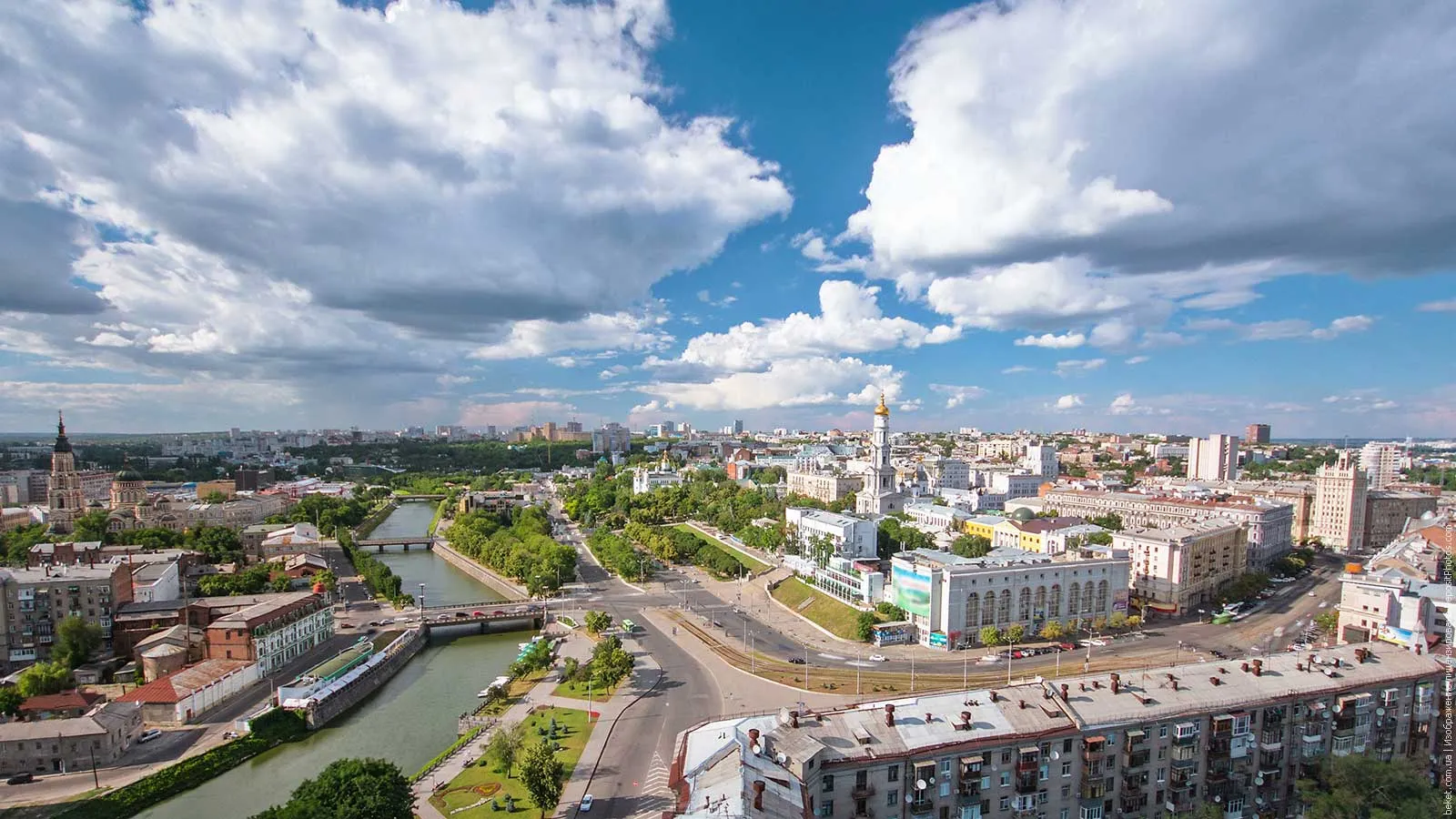 Численность города харьков. Город Харьков Украина. Харьков центр города. Харьков панорама. Харьков исторический центр.