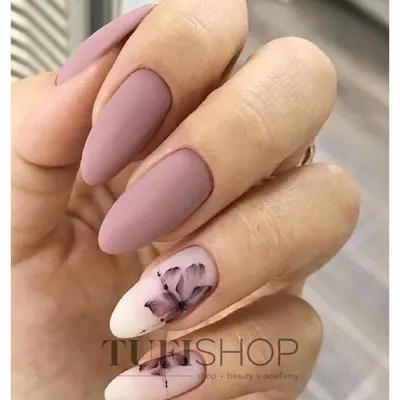 🌸Всё лучшее для Nail мастеров🌸 on Instagram: \"Дорогие девушки, сегодня  Ваш день! 🥳 Поздравляем вас с днём Мастера Маникюра💅🏻 Каждый день вы  делаете этот мир краше!🥰 И чтобы вы смогли еще больше