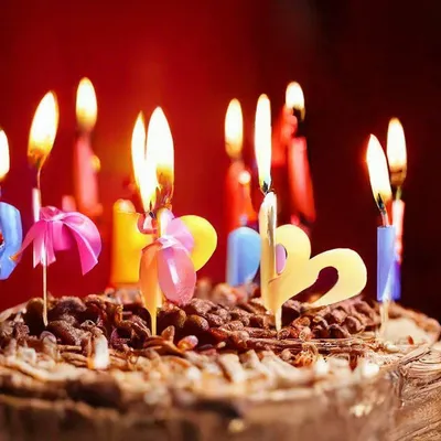 С днем рождения, цветы, торт, …» — создано в Шедевруме
