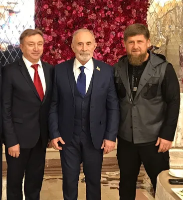 Официальный сайт Главы Чеченской Республики » Р. Кадыров поздравил с днем  рождения председателя Госдумы РФ В. Володина