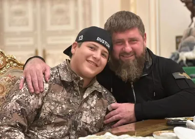 Рамзан Кадыров поздравил Лечи Курбанова с днем рождения -  Благотворительность