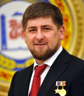 Рамзан Кадыров поздравил старшую сестру с днем рождения | ИА Чечня Сегодня