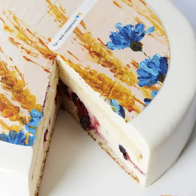Муссовый торт Эклипс с покрытием гляссаж и фотопечатью на сахарной бумаге