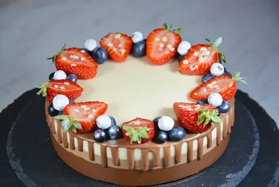 Муссовый торт \"Вишня в шоколаде\" 1468 купить в Челябинске, онлайн заказ,  доставка!