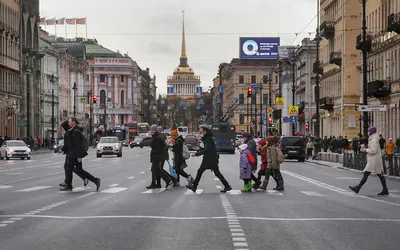 Путеводитель по Санкт-Петербургу — как добраться, где остановиться и что  посмотреть