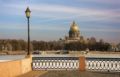 1 1-ое марта 2020 Санкт-Петербург, Россия. Редакционное Изображение -  изображение насчитывающей крест, русско: 174325400