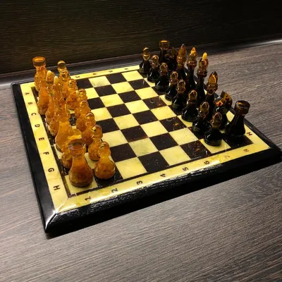 Шахматы обиходные парафинированные из дерева