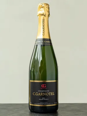 Шампанское Champagne Dehours et Fils Grande Reserve Brut купить в винном  ресторане Остерия - лучшая цена