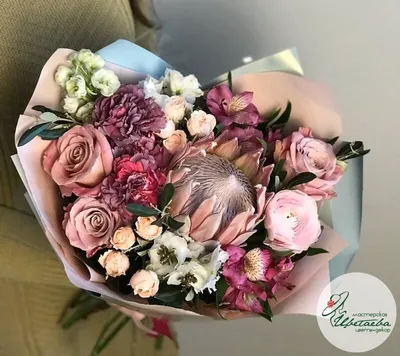 1️⃣ 75 белых роз в коробке — купить в Ташкенте по лучшей цене