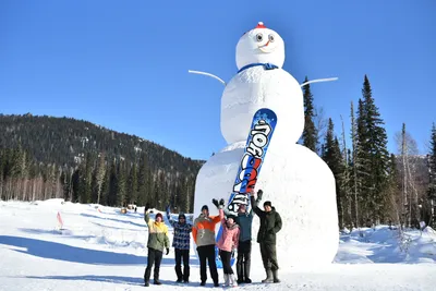 12-метровый снеговик из Кузбасса попал в Книгу рекордов России