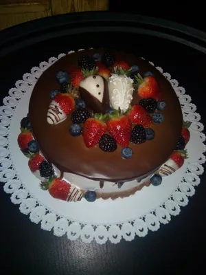 Именинный торт 😊 Огромное Спасибо за все Ваши тёплые слова и пожелания!!!  Нам очень приятно! 💐 #матвею9 #ТортаВкус | Desserts, Cake, Birthday cake
