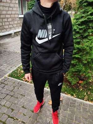 Куртка от спортивного костюма Nike Sportswear Tech Fleece FB7921-010 купить  в Москве, цены – интернет-магазин Footballmania
