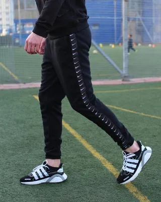Зимние спортивные штаны nike брендовый лампас черные — цена 920 грн в  каталоге Спортивные штаны ✓ Купить мужские вещи по доступной цене на Шафе |  Украина #111474811