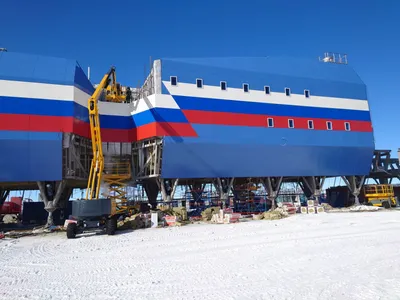 На станции \"Восток\" в Антарктиде возвели три модуля нового зимовочного  комплекса - Новости РГО