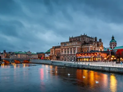Фотография Площадь Стурторьет в Стокгольме | Фотобанк ГеоФото/GeoPhoto |  GetImages Group