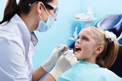 ᐈ Стоматолог хирург в Киеве, хирургическая стоматология на Оболони |  Coral-Dent