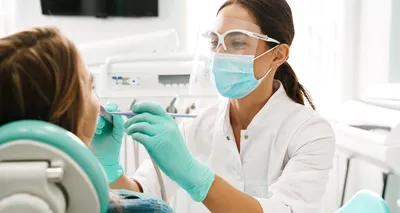 Как выбрать стоматолога или стоматологию в Москве правильно?