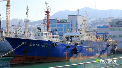 Рыбодобывающее судно «Восток-2» - картинка из статьи «Пластмассовые суда  для рыбоперерабатывающей базы «Восток»» - Barque.ru