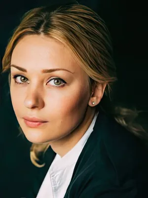 Обаятельная актриса кино: великолепные фото Светланы Смирновой-Кацагаджиевой.