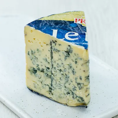 Сыр с плесенью President Ле Блю 50% из каталога Сыры
