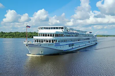 Теплоход Афродита, аренда от собственника. Праздники на воде!