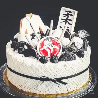 Торт каратист, торт кимоно, торт для каратиста