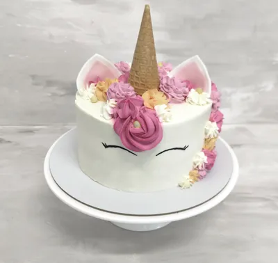 Торт-единорог, розовый цвет, с …» — создано в Шедевруме