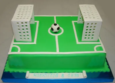 Торт футбольное поле · купить с доставкой в Тортиков.ком