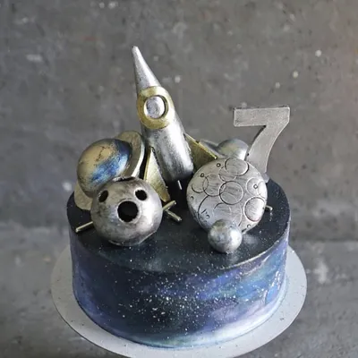 Детский торт космос с пряниками - Каталог товаров - Paris Dessert -  Кондитерская Киев