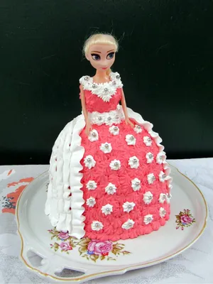 Торт на 5 лет девочке «Кукла»