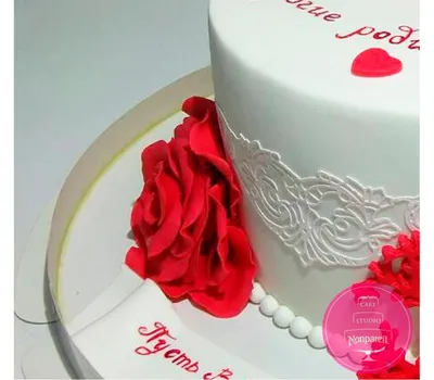 Торт на годовщину свадьбы 25 лет TGS2005440 - заказать по цене от 2 760  руб. за 1 кг. с декором руб, с доставкой по Москве — Кондитерская Chaudeau