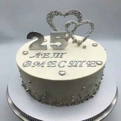 Бенто торт на Новый год Спб и корпоративные торты on Instagram: \"Торт на серебряную  свадьбу🤍 Сферы из белого шоколада; Бусины съедобные; За акриловые цифры  спасибо @super.topper\"