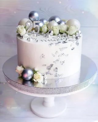 Торт на серебряную свадьбу, чудесная дата 😌💕 | Decorare torte, Torte,  Decorazioni