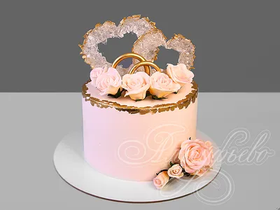 Торт на свадьбу трехъярусный белый – изготовление на заказ, фото и цены,  доставка