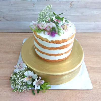 Стильный торт на свадьбу. Купить свадебный торт с стильным оформлением