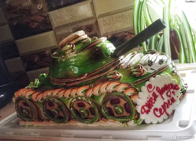 Торт в виде танка для мужчины на 23 февраля