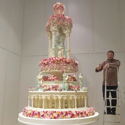10 гигантских тортов Рената Агзамова: \"Такое нельзя есть!\" | 7я.ру | Дзен