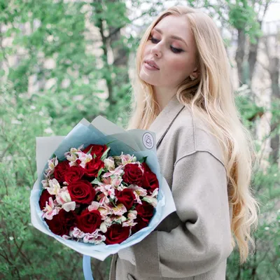 Романтичный подарочный набор с баблс и цветами \"Любимой жене\" - купить в  Москве | SharFun.ru