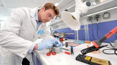 Ученые из России создали мобильную лабораторию-куб для проведения  исследований в области тканевой инженерии | в Здравоохранении России